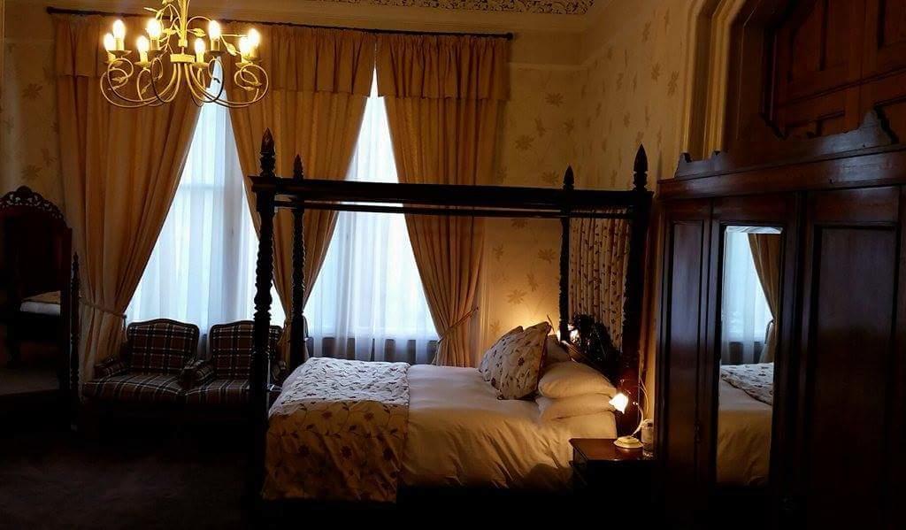 The Royal Hotel Tain Exterior photo